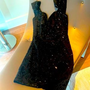 Milly. Never worn with tag Floral sequin holiday minidress- size 8!